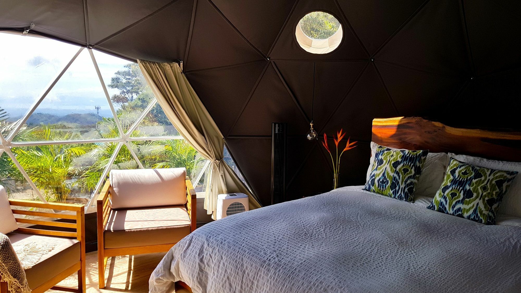 Chira Glamping Monteverde Exterior photo