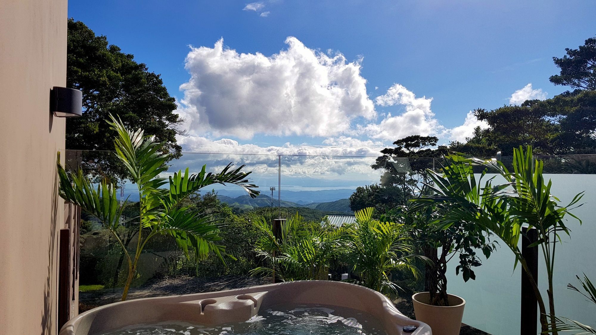 Chira Glamping Monteverde Exterior photo